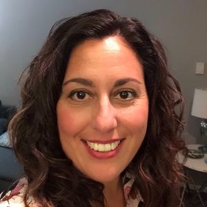 Meet your Posher, Michele